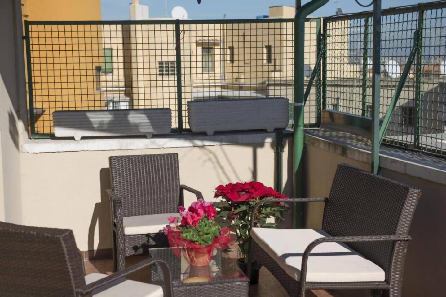 Delightful Penthouse View St Peter Leilighet Roma Eksteriør bilde